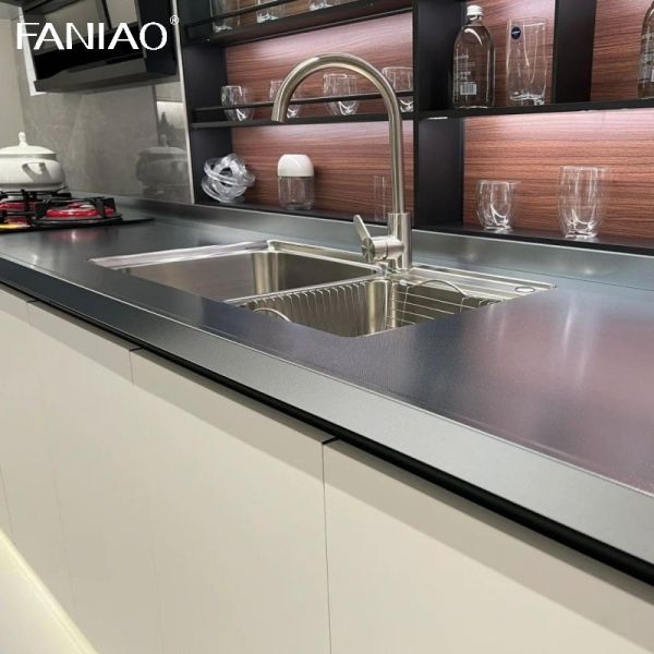 Customized Smart Design Modern Kitchen Cabinet White Color And Modular Storage Cabinet Unit