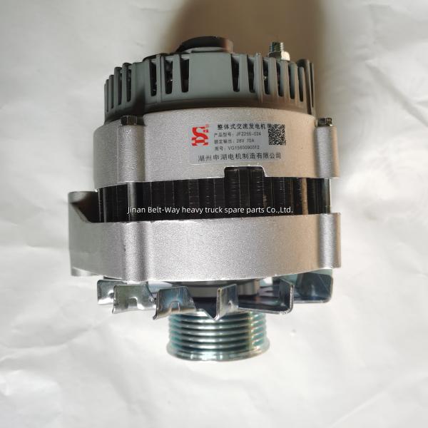 Sinotruk Heavy Duty Truck Engine VG1560090012 Parts Alternator Original Truck Spare Parts