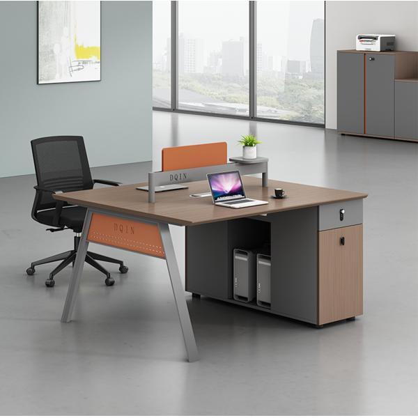 Modern Office Furniture Chinese Multi People Office Desk Workstation Office Partitions Table Workstation