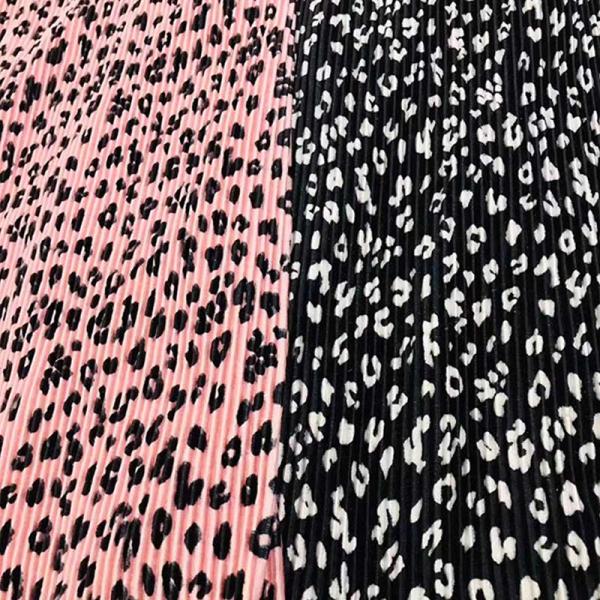 Medium Weight 150cm Polyester Pleated Crepe Fabric Leopard Printed Fabric