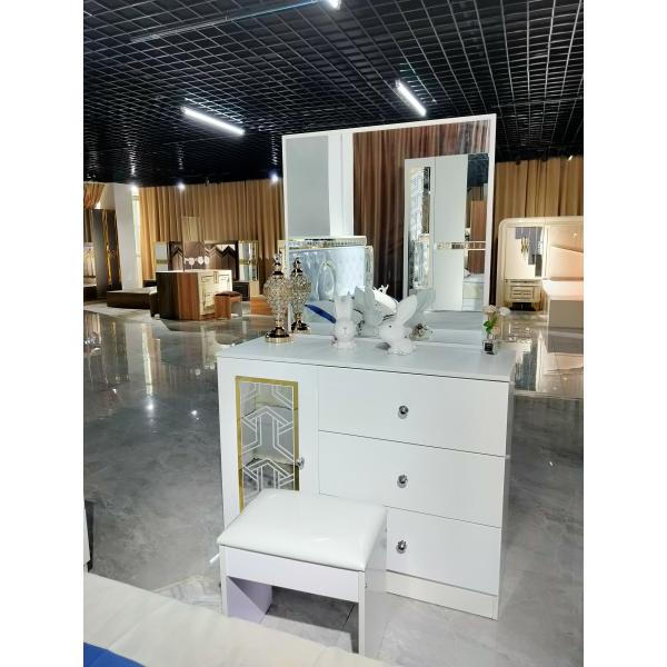 Chic Silver Bedroom Furniture Commercial Hotel Bedroom Furniture OEM ODM