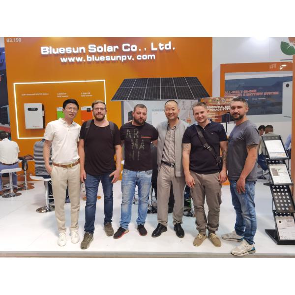 Bifacial Solar Panels TopCon 580w 590w Price of Photovoltaic Solar Panels Government Solar Panel Program