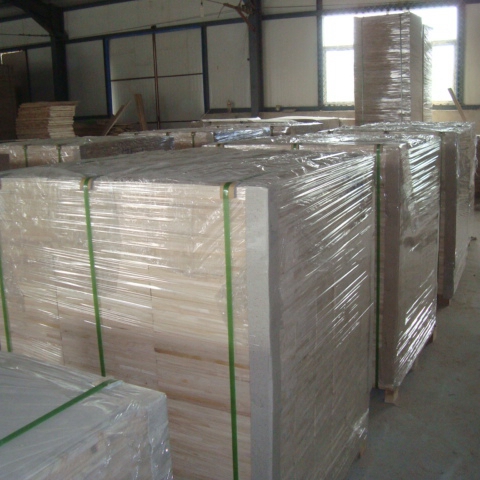 Moisture Content 8%-12% Finished Paulownia Timber for Total Solution Project Solutions