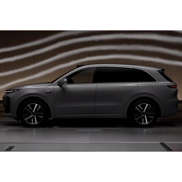 330Kw 5 Seats Lixiang Electric Car L6 For Spacious And Comfortable Ride