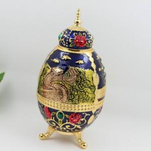 China Shinny Gifts Vintage European Home Decor Metal Craft Gifts Automatic Toothpick Holder on sale