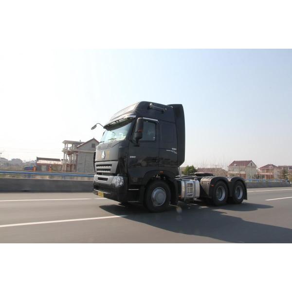 SINOTRUK HOWO A7 340hp Trailer Tractor Truck