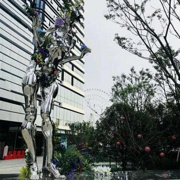 Mirror polish man stainless steel sculpture with varnish,Stainless steel sculpture supplier