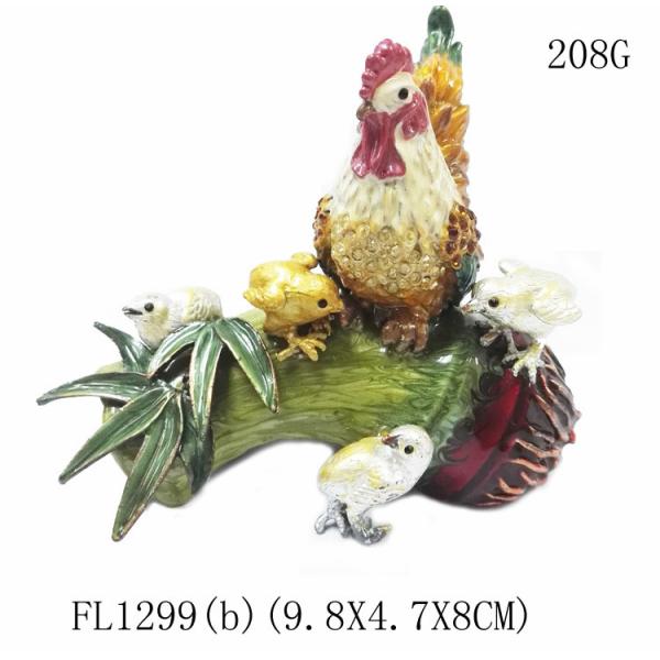 Hot sale antique rooster cock animal shape metal hand painted decortive jewelry box