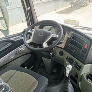 CIMC Heavy-Duty 18cbm Jet Fuel Transport Tank Truck