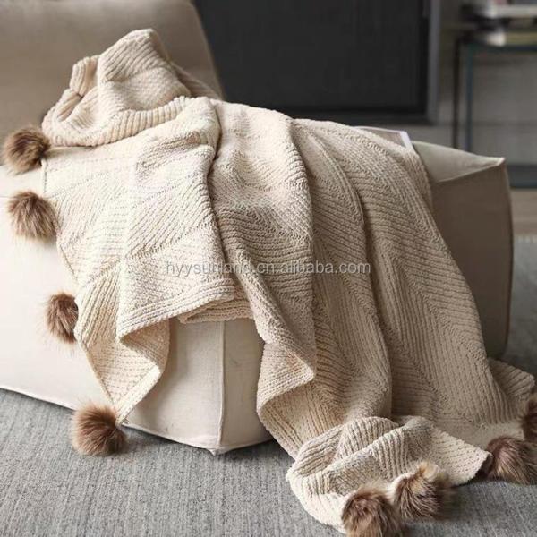 Y-F Home Decor New Nordic Style Soft Fluffy Chenille Knitted Pom Pom Tassel Sofa Throws Plush Couch Crochet Blanket