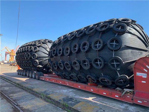 0.5m*1m Resilience Tire Chain Yokohama Pneumatic Fender For Boats