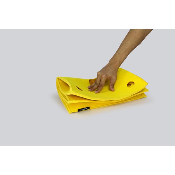 Foldable Insulated Cat House