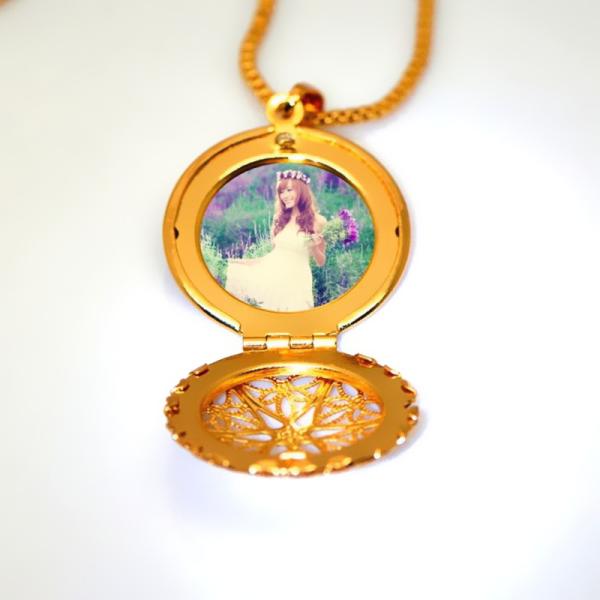 Locket Pendants jewelry New Vintage Little stars round Pendants jewelry 18k gold plating