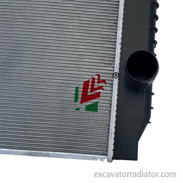 Hino 57038 Hot Selling Truck Engine Radiator Tank Manufacturer Aluminum Brazed Cooling System