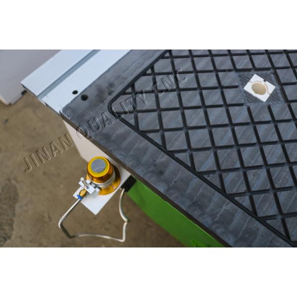 Linear Automatic Tool Changer ATC CNC Router Machine QCR 1325 ATC