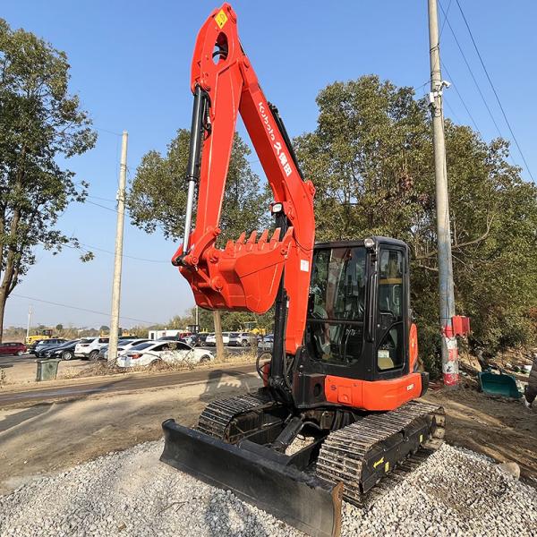 Secondhand Used Kubota 6 Ton Excavator Kx165-5 Hydraulic Backhoe Digging