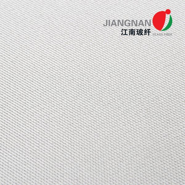 0.6mm Stainless Steel Inserts Reinforced Fiberglass Fabric Cloth For Smoke Curtains High Strength