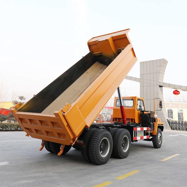 Yuchai 243KW Diesel Engine 25t Mining Trucks 6x4 Articulated Truck