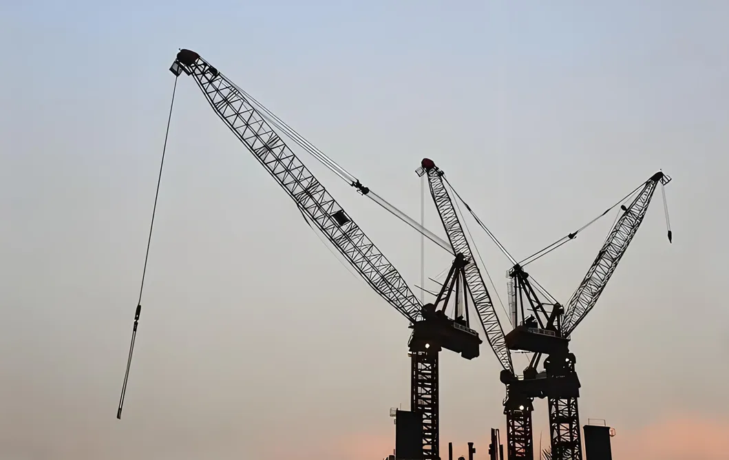 The Second Used 5610 6t China Factory Qtp Series 80 China Cheap Price Static Tower Crane Zoomlion