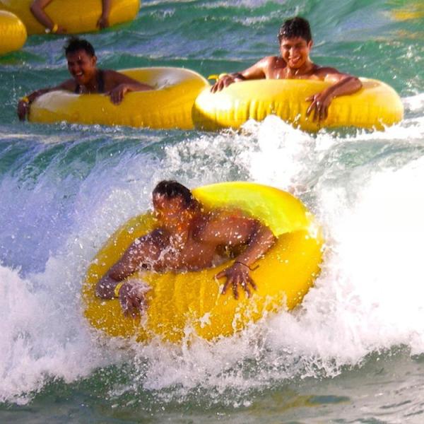 Environmental Friendly Extreme Lazy River Equipment For Amusement Park