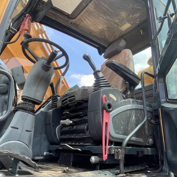 Hyundai 210 Excavator 2019 Model with Operating Weight 20560kg in High Demand