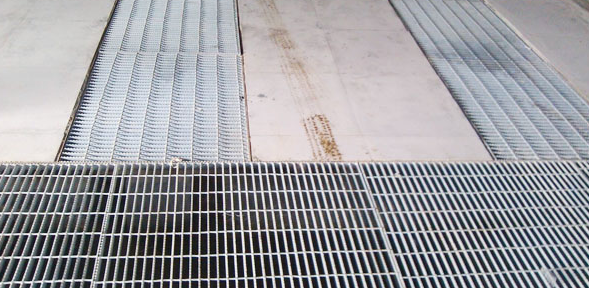 Industrial Gutter drain Galvanized metal Steel Grating Cover Grids