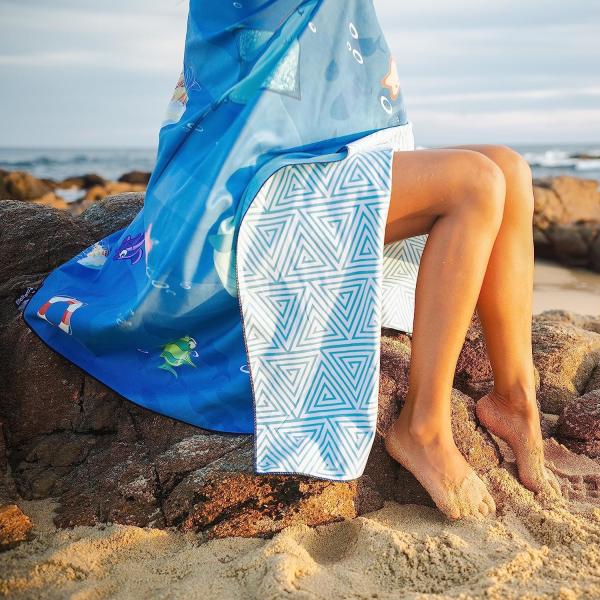 Soft Microfiber Suede Beach Towel For Maximum Comfort