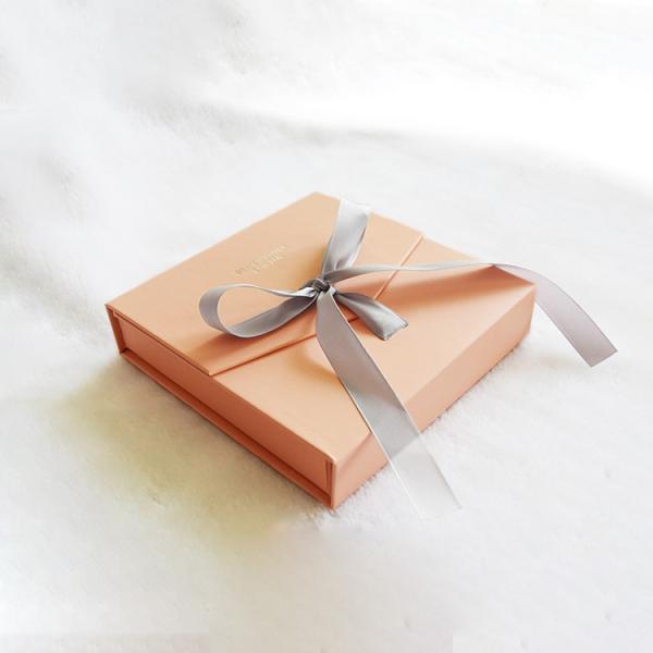 Luxury Paper Gift Jewelry Box Custom Logo Printed With Velvet Insert