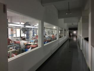 Yarn Dyed Chenille Sofa Fabric 100% Polyester Chenille For Decoration