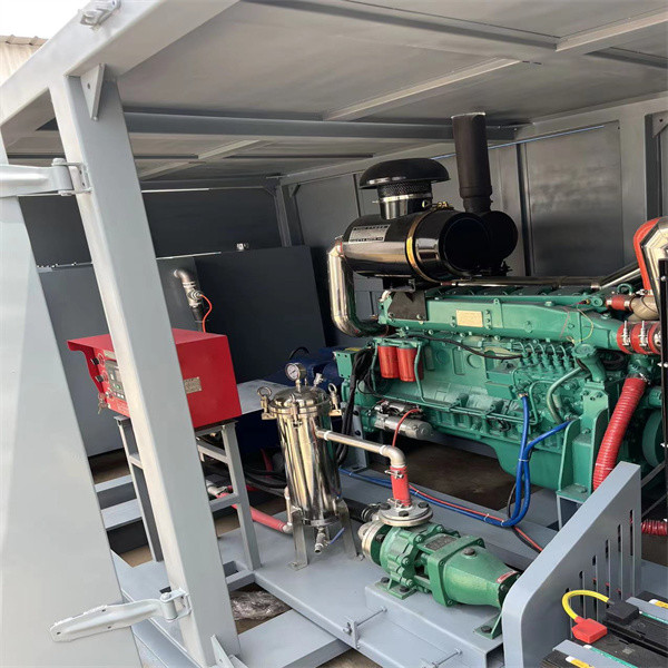 Ultra High Pressure Water Jet Cleaner Diesel Drive 150MPAa 50L/Min Oil Pipeline Cleaning