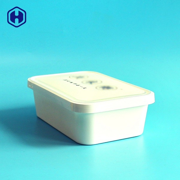 Hot Food Square Plastic Food Containers Customized In Mould Labeling