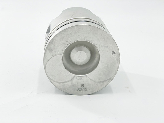 4JB1-Y Isuzu Engine Parts Construction Machinery Parts Engine Piston STD Size