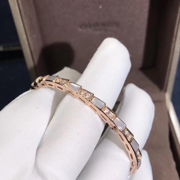 Elegant i 18k Gold Serpenti Viper Bracelet White MOP Natural Diamonds Real Gold Real Diamonds