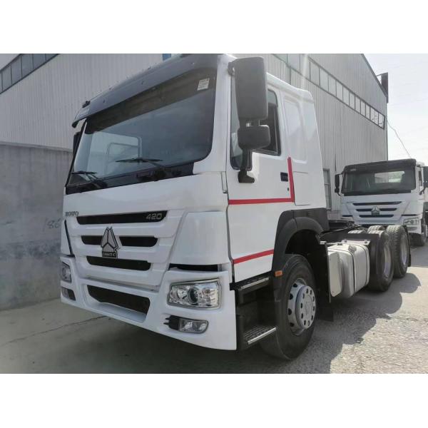 10tires Tractor Truck Heavy Duty Trailer Head Tractor Trucks Tire Design Radial HOWO 6X4