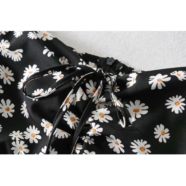 Sweet Black And White Daisy Flower Ladies Vacation Dresses