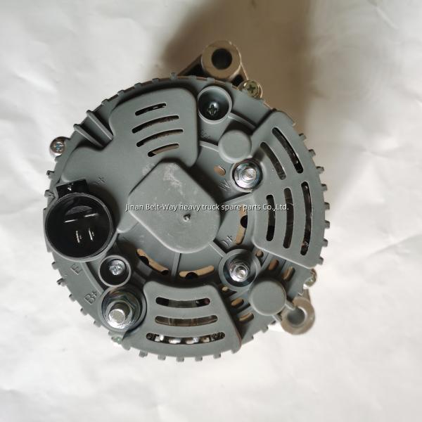 Sinotruk Heavy Duty Truck Engine VG1560090012 Parts Alternator Original Truck Spare Parts