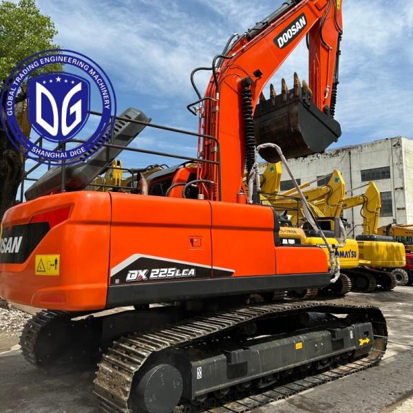 Used Doosan DX225 Excavator Reliable Affordable Heavy Equipment