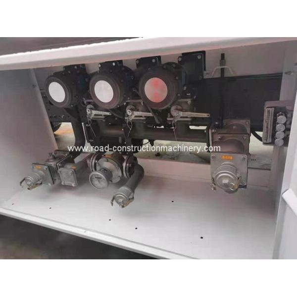 Steel Q235 20m3 Fuel Tanker Truck Sinotruk Howo 6x4 371hp For Oil