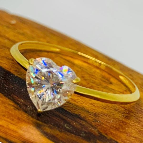 Heart Moissanite Solitaire Engagement Women's Ring 18K Yellow Gold