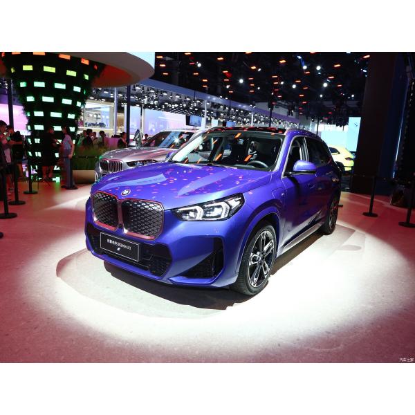 Electric BMW IX1 Sport 2024 30L EV Car SUV Automotive High Speed
