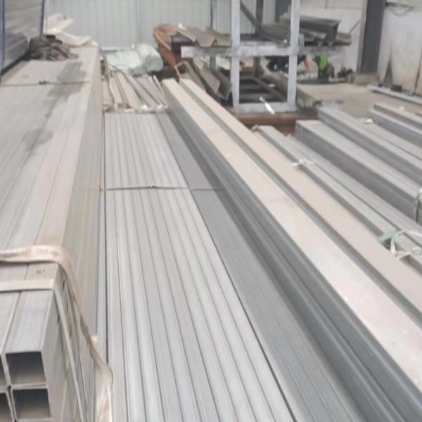 Customization Length Square Tube Galvanized DN15-DN300mm For Industry And Construction
