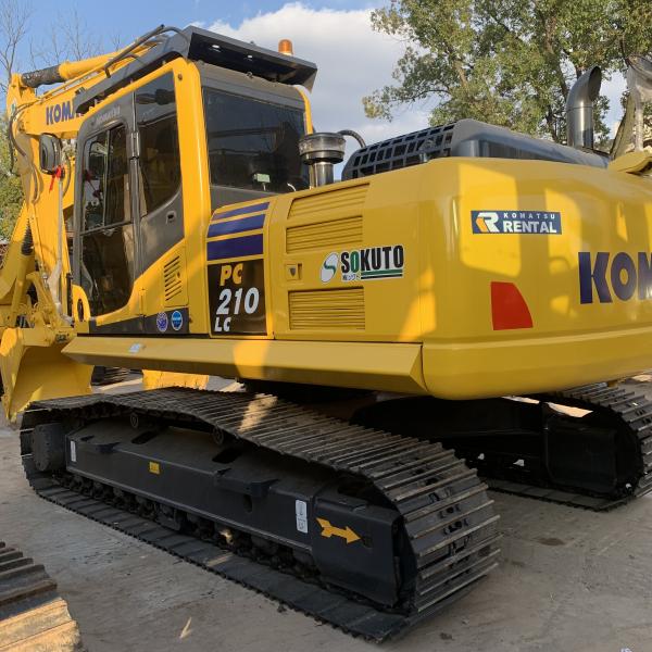 Japan Used Komatsu PC210 Crawler Excavator with Original Color at Affordable