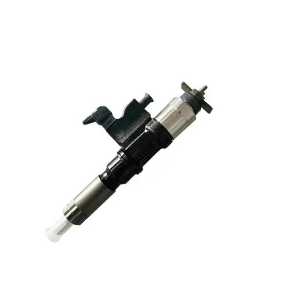 8-97609788-6 Oil Atomizer Parts Fuel Diesel Injector Nozzles For ISUZU 4HK1 4HL1