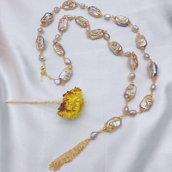 Vintage Copper Natural Baroque Pearl Choker Necklace for Women New Thick Chain Necklace Sweater Natural Pearl Necklace