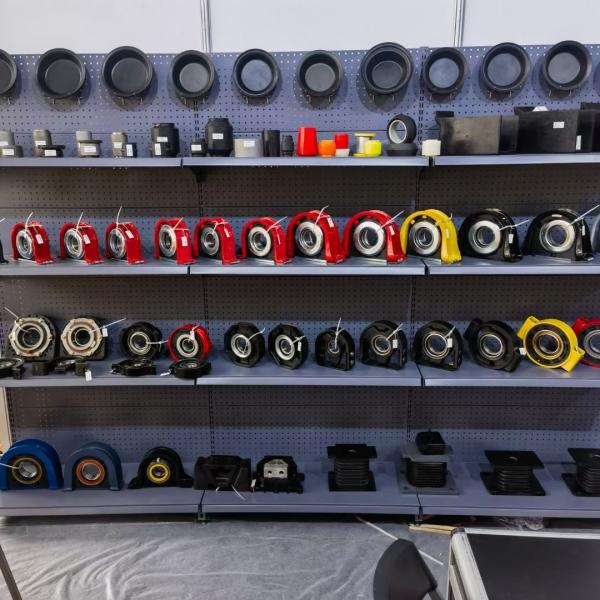 Vibration Dampening Howo Dump Truck Parts Rubber Steel Plate Support OEM AZ9725520276