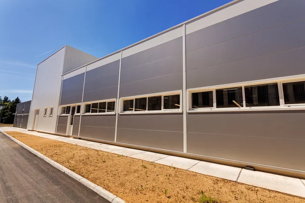 Eco Friendly Steel Structure Construction Weather Resistant Custom Steel Frame Building Workshop