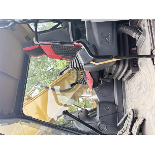 Cat 325D Excavator Made in Japan Good Condition with 2707 Working Hours in Shanghai