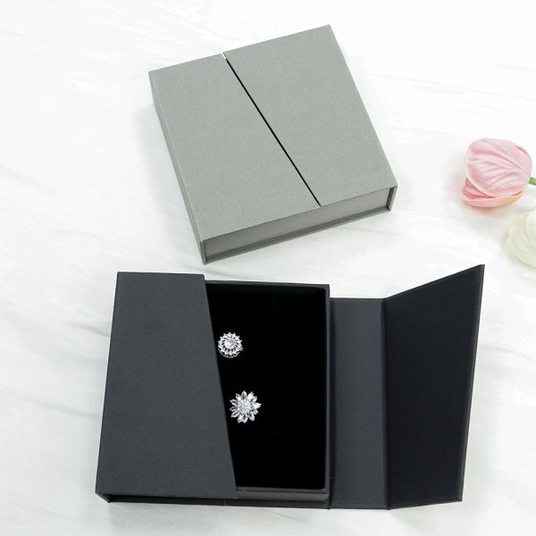 Simple Jewelry Packaging Box Magnetic Flip Box Bracelet Bracelet Ring Necklace Jewelry Box