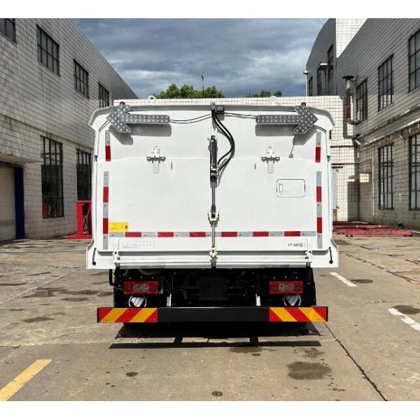 Pure Electric Severe Dust Street Cleaning Road Sweeper Vacuum Truck Euro 6 Emission Standard 2mm Tank Thickness