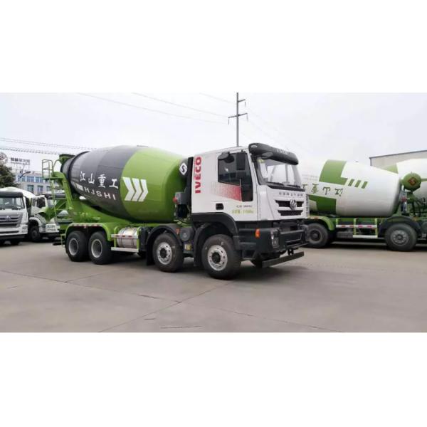 Euro 5 Sinotruk HOWO Heavy Duty Concrete Mixer Diesel Concrete Mixing Truck